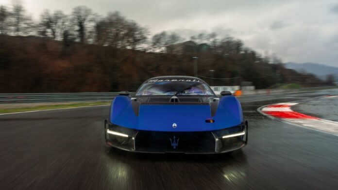 Maserati_MCXtrema_Shakedown4.jpg