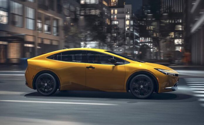 toyota-prius-2025.jpg