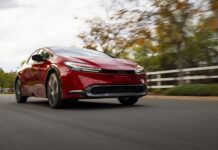 ¿Cuáles son los autos más eficientes para los que tienen sus presupuestos ajustados?