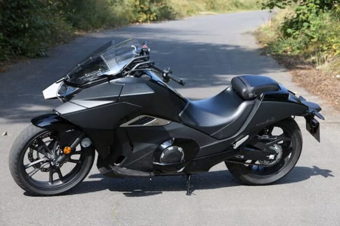 hondavultus_02.jpg